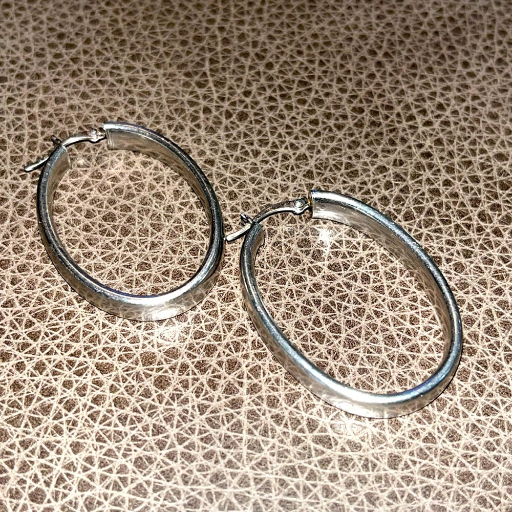 Authentic Sterling Silver Oval Hoops Earrings - M… - image 1